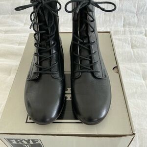 NIB Frye Black Leather Jillian Lace-Up Ankle Boots 8.5